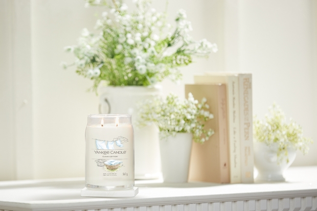 Scentscape your wedding day with Yankee Candle